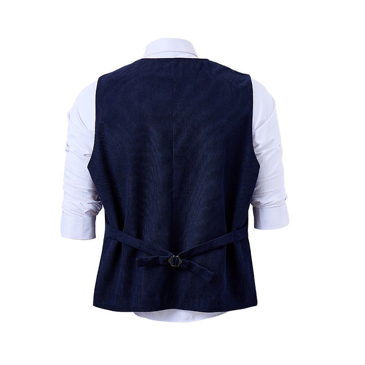 Gilet da uomo elegante con ricami floreali e motivo a vite. - image 12