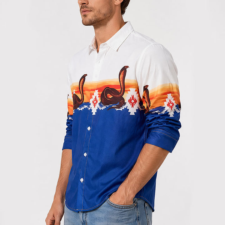 Camicia da uomo blu e bianca con stampa tramonto e serpente azteco - image 3