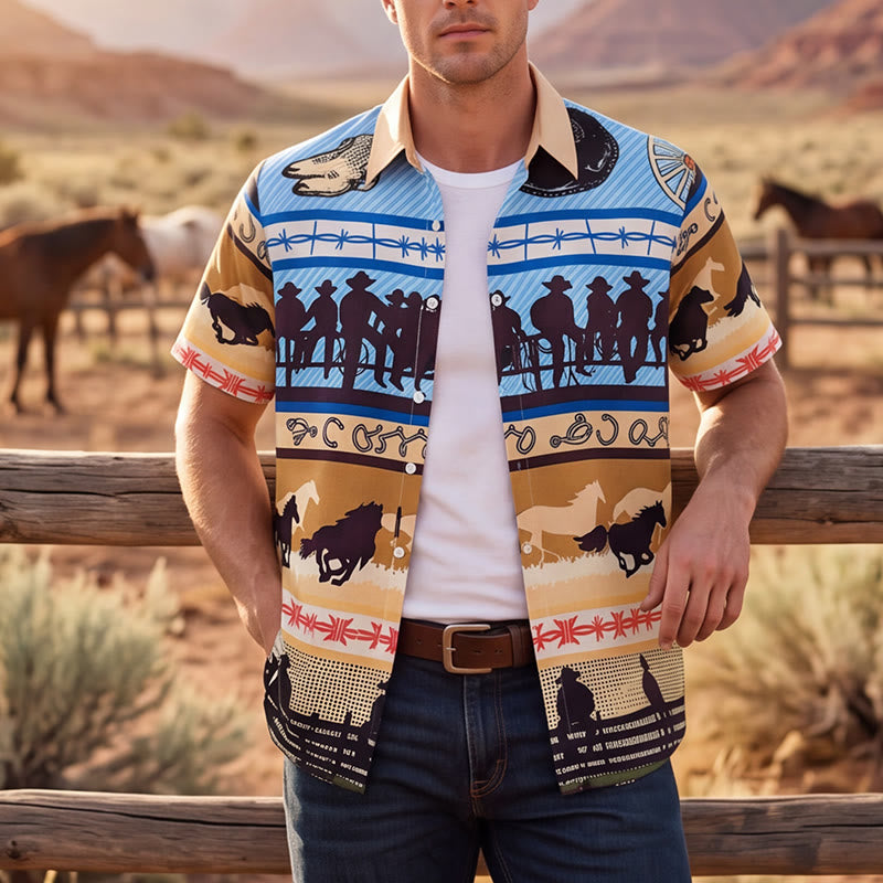 Camicia da uomo color beige e blu con stampa di silhouette di cowboy e mandria di cavalli - Marrone chiaro e blu - 5XL - image 0