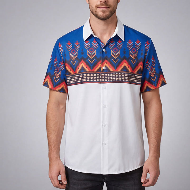 Camicia da uomo blu e bianca con stampa a motivi geometrici e tribali aztechi. - image 1