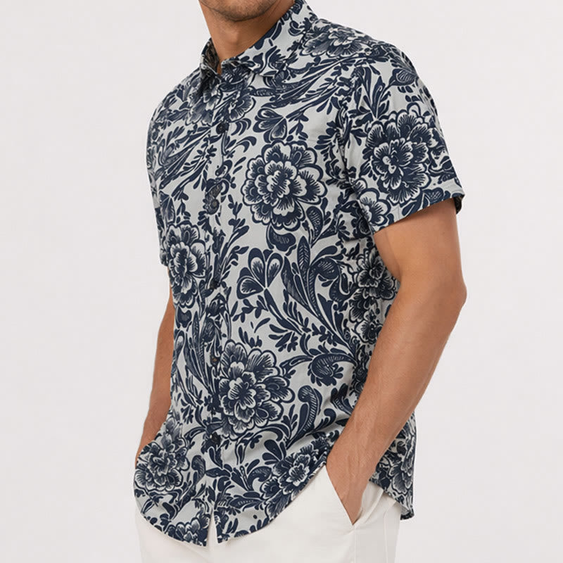 Camicia estiva minimalista blu navy a fantasia floreale con bottoni. - image 3