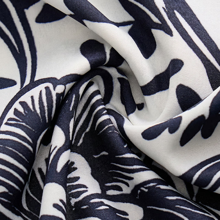 Camicia estiva minimalista blu navy a fantasia floreale con bottoni. - image 6