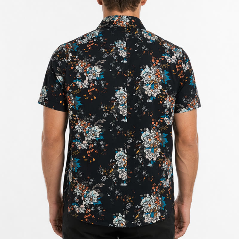 Camicia hawaiana a maniche corte con fantasia floreale scura e romantica. - image 2