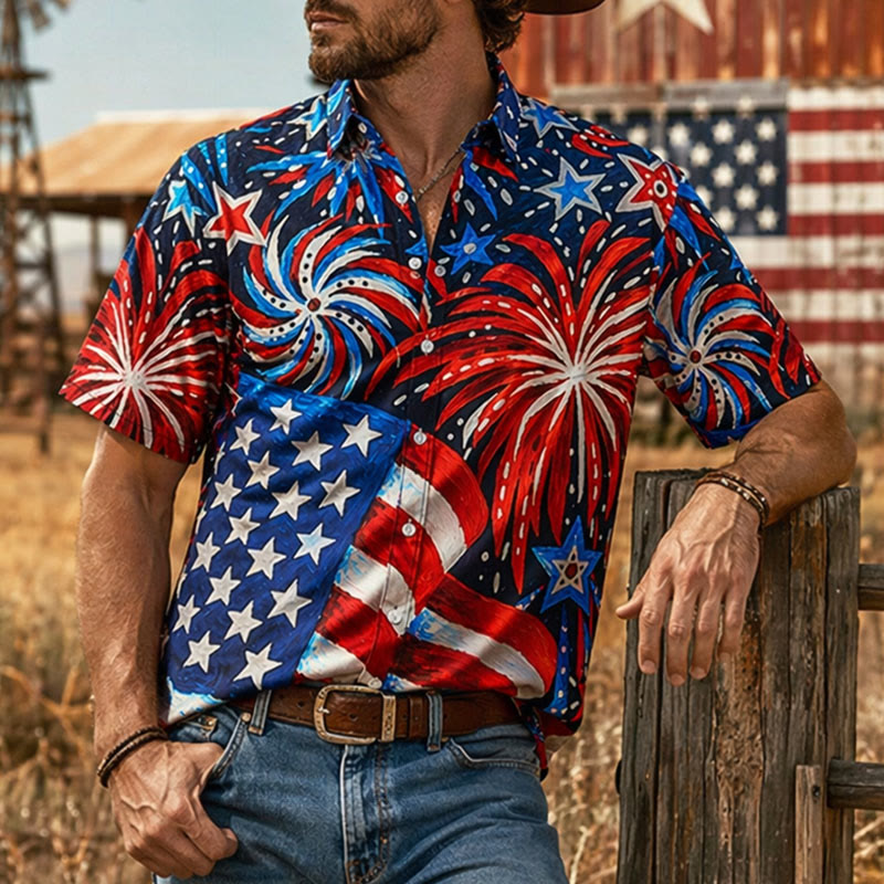 Maglietta estiva patriottica con stampa di bandiera americana e fuochi d'artificio - Rosso e Blu - 4XL - image 0