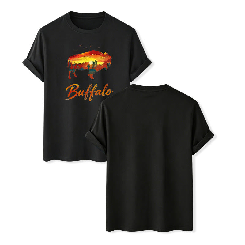 Maglietta western con silhouette di bufalo al tramonto, stile selvaggio e libero - Nero - 2XL - image 9