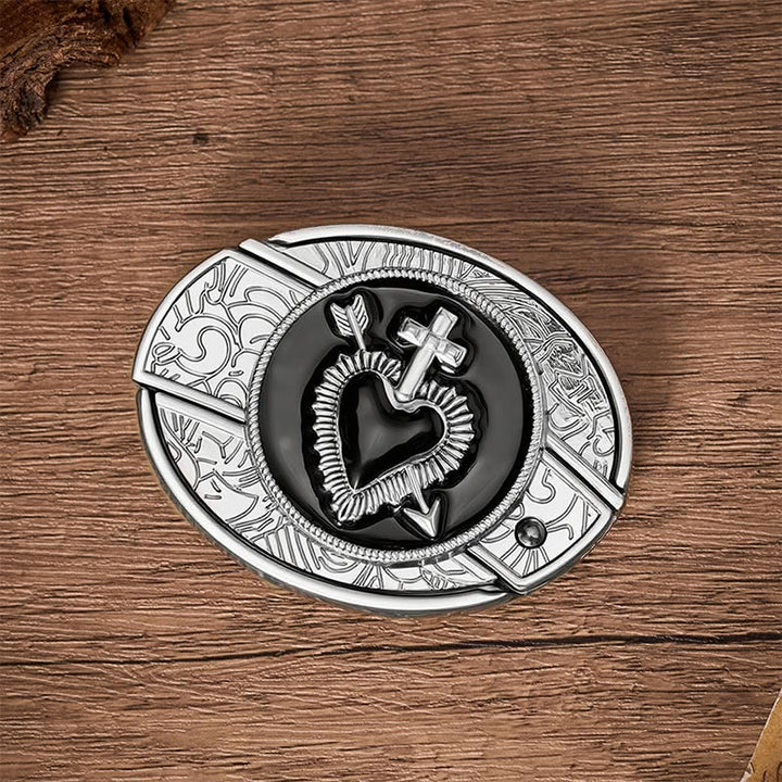 Cintura in pelle con fibbia a scomparsa a forma di cuore e freccia in smalto nero, ideale per nascondere un coltello pieghevole. - image 9