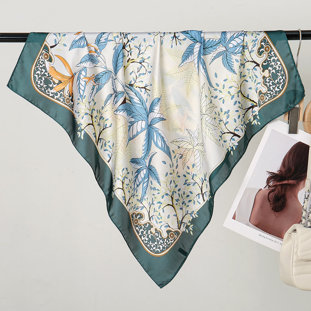 Elegante foulard quadrato da collo con stampa botanica da donna - image 2