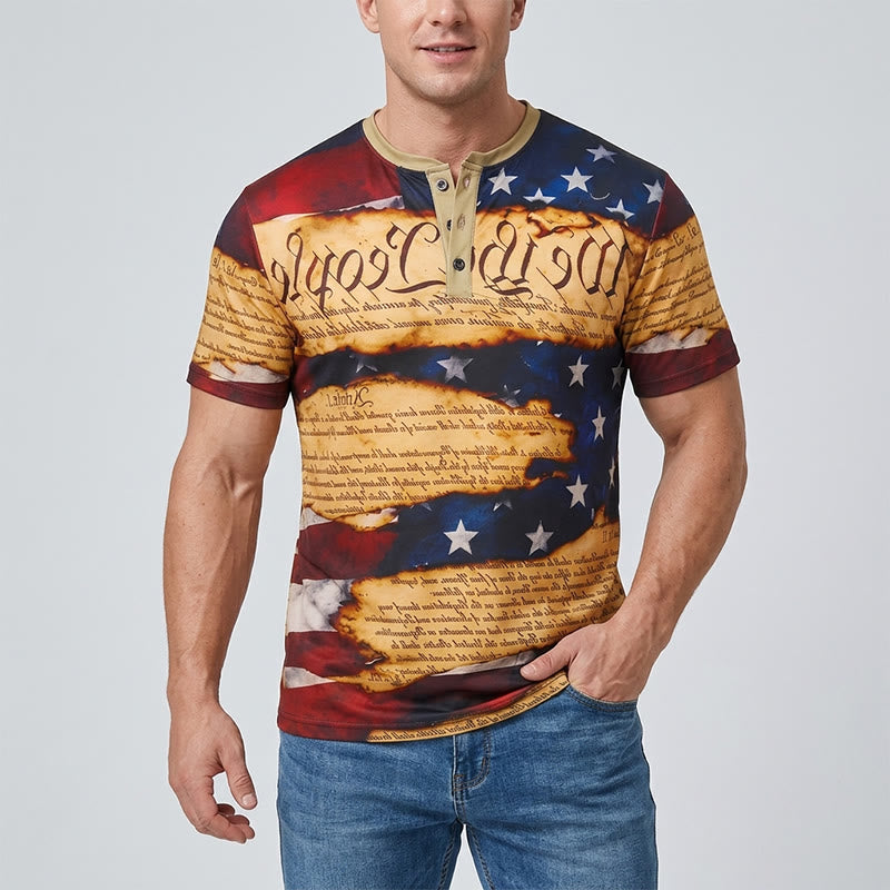 Camicia Henley da uomo con stampa vintage della bandiera americana e design testuale. - image 1