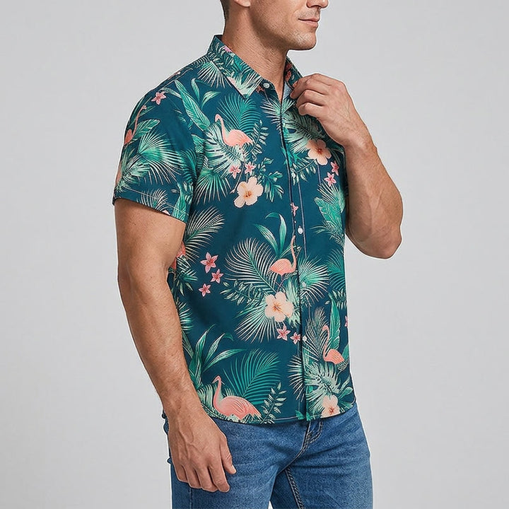 Camicia da uomo estiva casual da spiaggia con stampa floreale e fenicotteri, foglie di palma. - image 2