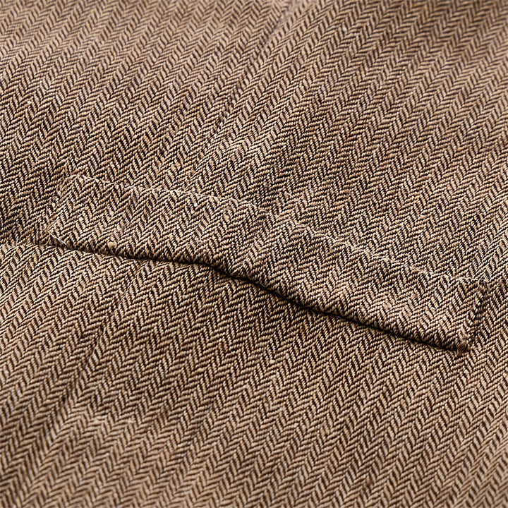 Completo da uomo composto da 2 pezzi: gilet da abito formale color kaki rustico con papillon a fantasia paisley. - image 7
