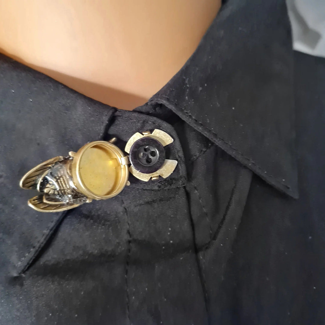 1 paio di copribottoni a scatto per camicia da entomologo a forma di cicala - image 2