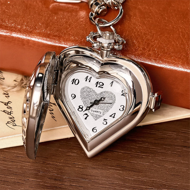 Orologio da tasca cavo con ciondoli, ornamento decorativo alla moda, stile coquette - image 3
