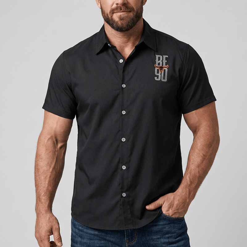 Camicia da uomo con stampa di teschio di toro in stile western e bandiera americana. - image 2