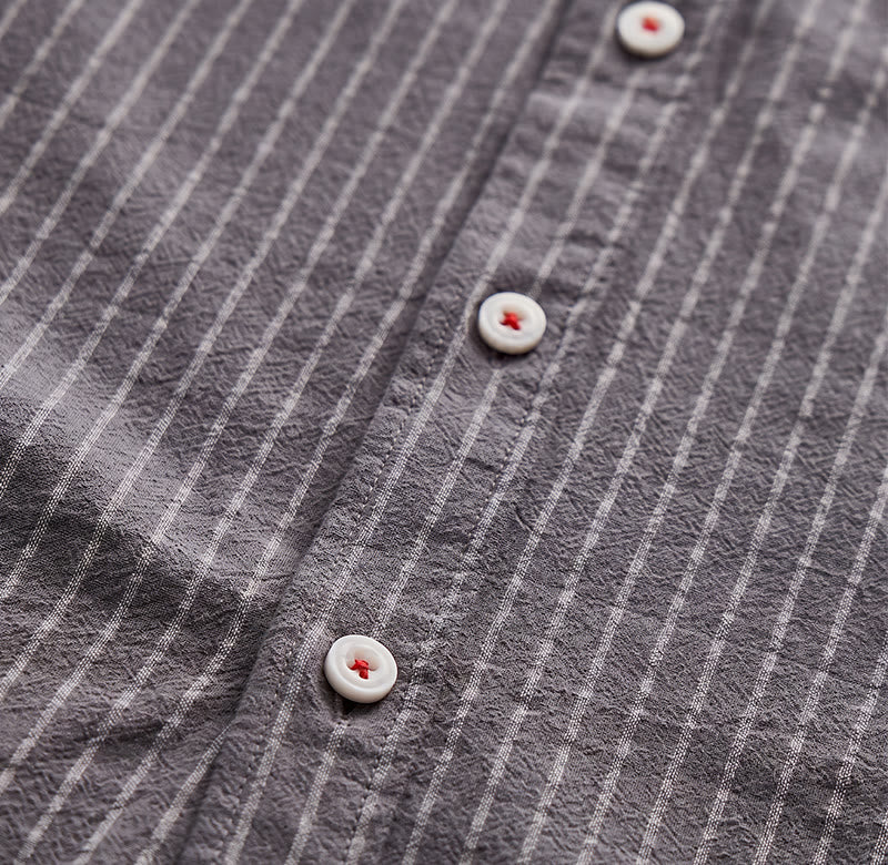 Camicia a righe in cotone, perfetta per tutti i giorni, dal lavoro al weekend. - image 9