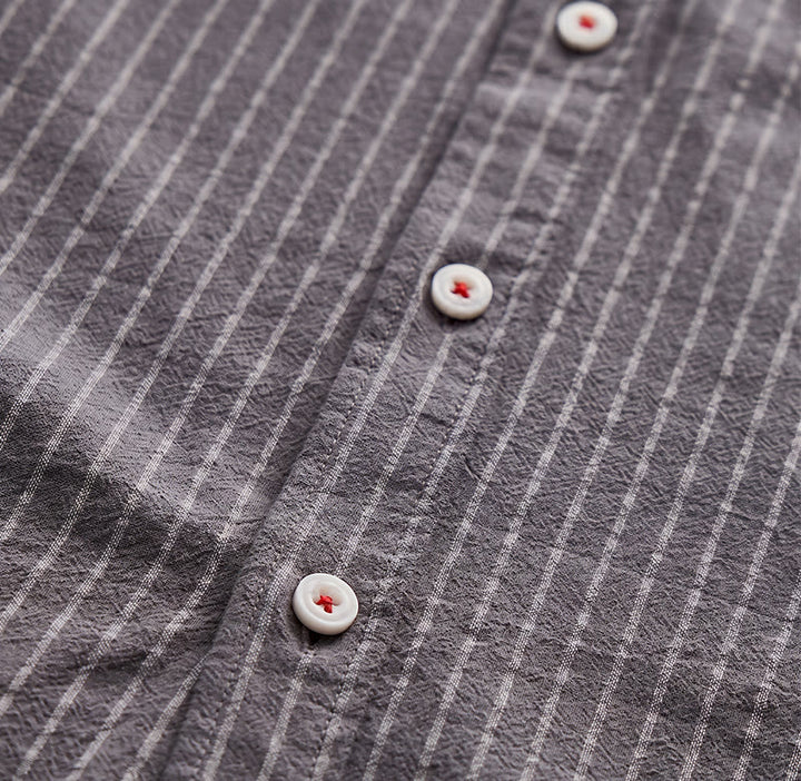Camicia a righe in cotone, perfetta per tutti i giorni, dal lavoro al weekend. - image 9
