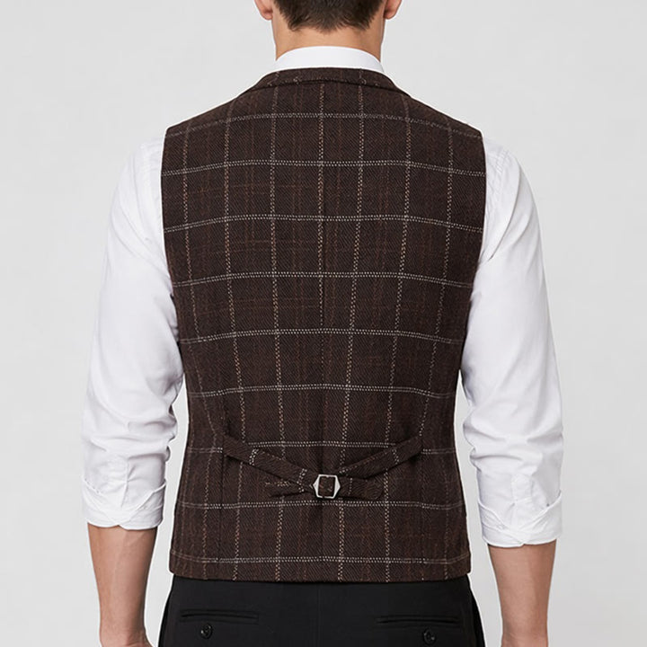 Gilet da uomo a quadri con revers a tacca, ideale per feste e occasioni informali. - image 3