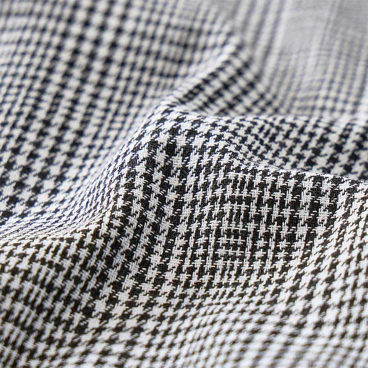 Gilet da completo con scollo a V a quadri e colletto a revers in stile britannico. - image 7