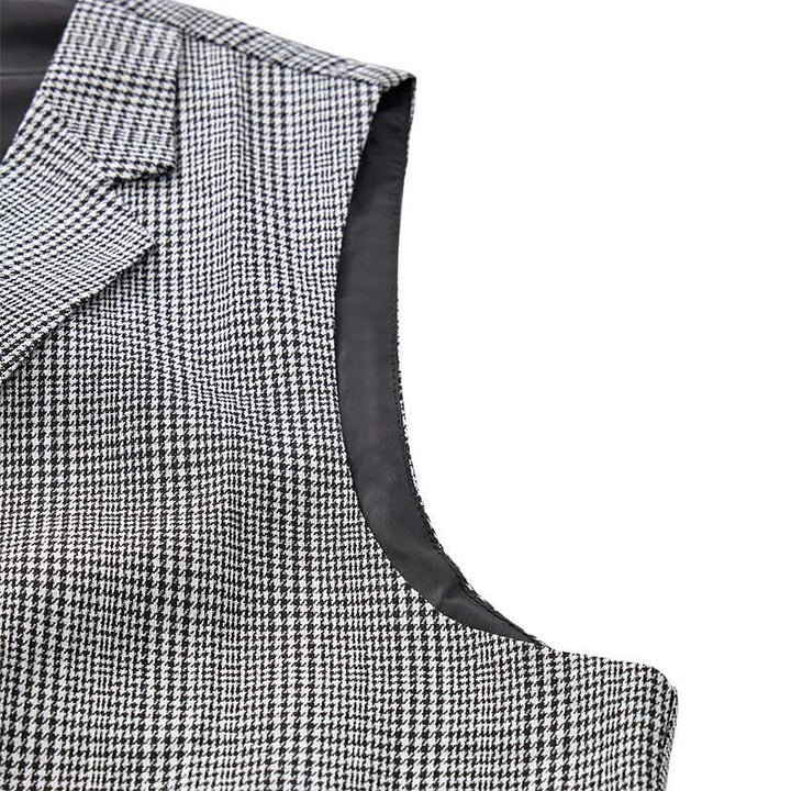 Gilet da completo con scollo a V a quadri e colletto a revers in stile britannico. - image 9