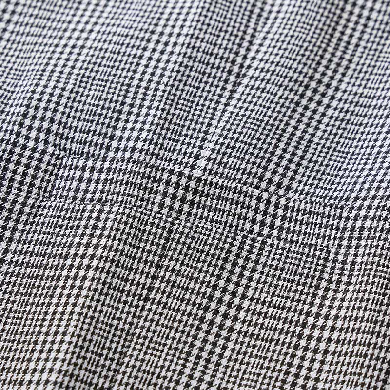 Gilet da completo con scollo a V a quadri e colletto a revers in stile britannico. - image 8