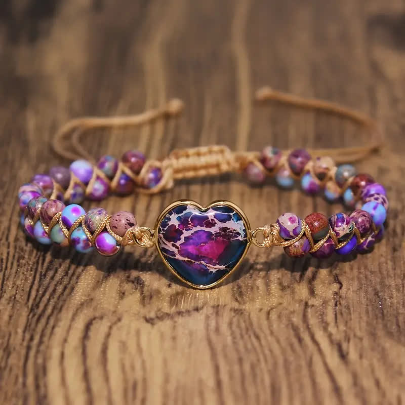 Braccialetto regolabile a forma di cuore in macramè con pietra naturale. - Viola e blu - image 7