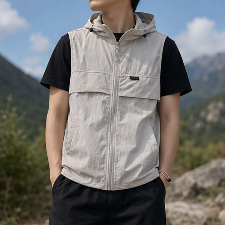 Gilet sportivo da uomo traspirante con cappuccio e protezione solare per attività all'aperto. - Grigio argento chiaro - 3XL - image 0