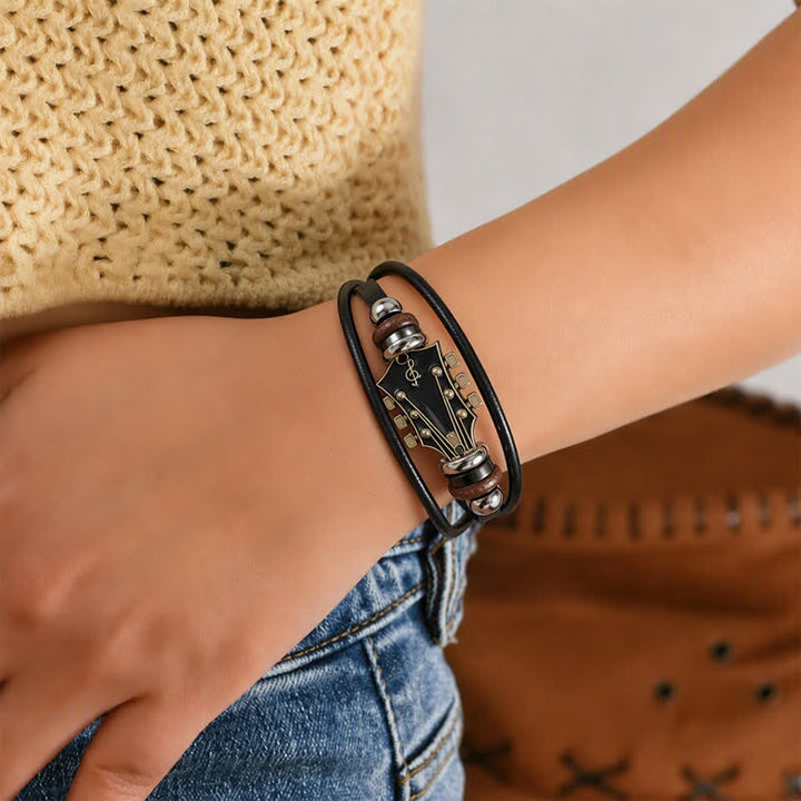 Bracciale in lega con testa di chitarra elettrica e cinturino in pelle - image 2