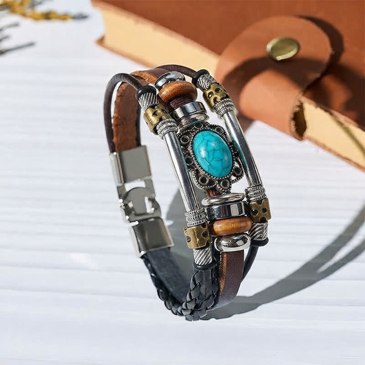 Bracciale in pelle intrecciato fatto a mano con ciondoli turchesi in stile boho. - Stile n. 1 - image 0