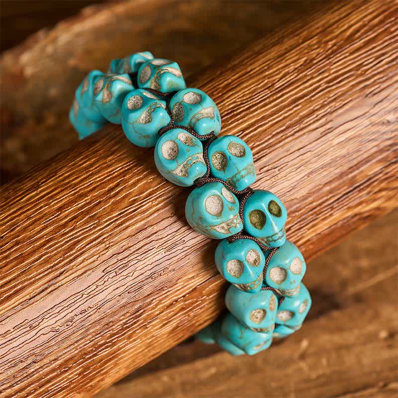 Bracciale intrecciato regolabile con teschio gotico turchese e perline - image 1