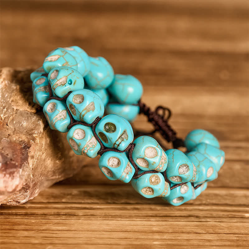 Bracciale intrecciato regolabile con teschio gotico turchese e perline - image 2