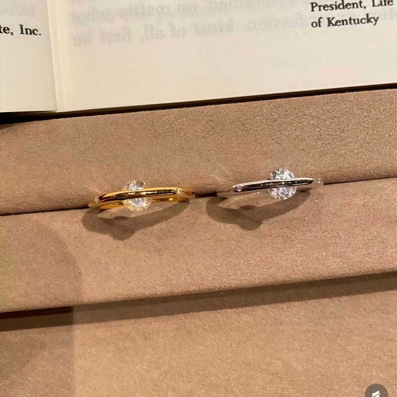 Anello girevole a stella in argento S925, delicato anello con pianeta rotante per donna, ideale per l'uso quotidiano, regalo. - image 1