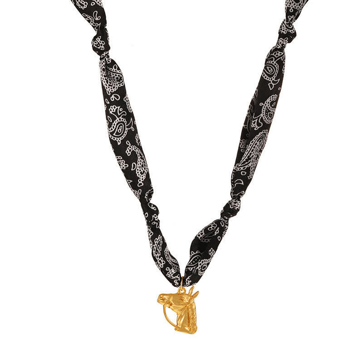 Collezione classica di sciarpe e collane con stivale dorato da rodeo e cavallo - Nero - image 5