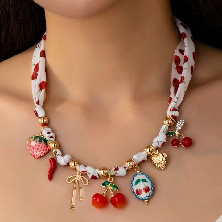 Collezione di sciarpe e collane con ciondoli a forma di frutta colorata - Rosso - image 5