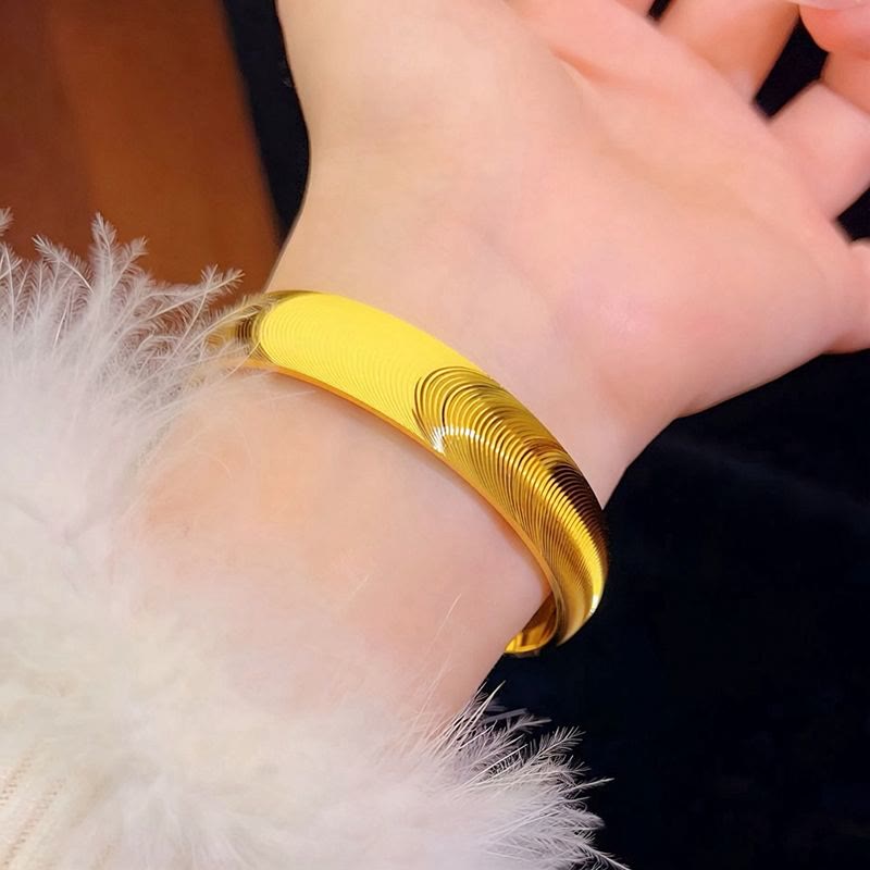 Bracciale rigido chiuso a occhiello di gatto, ampio, stile vintage lucido, per donna. - image 8
