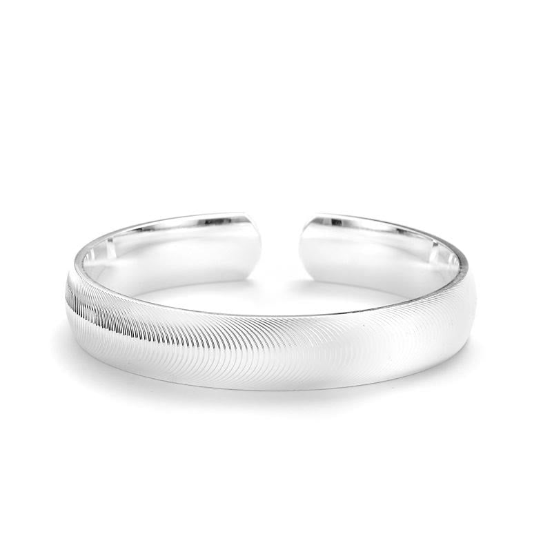 Bracciale rigido regolabile da donna con texture a occhio di gatto aperto e placcatura galvanica. - image 7
