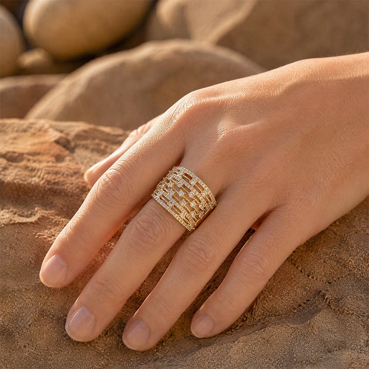 Anello da donna a fascia larga con pavé di zirconi. - image 7