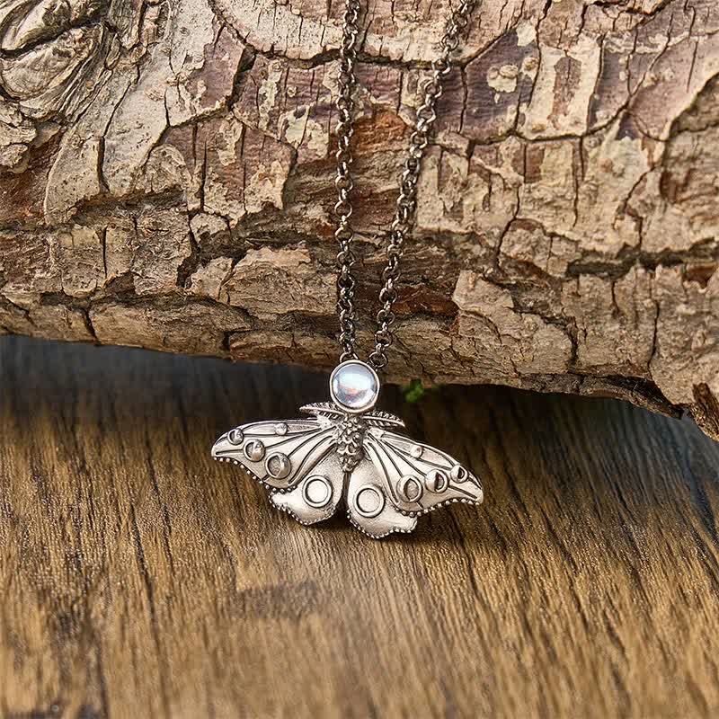 Collana con ciondolo a forma di falena e fasi lunari - Argento - image 0