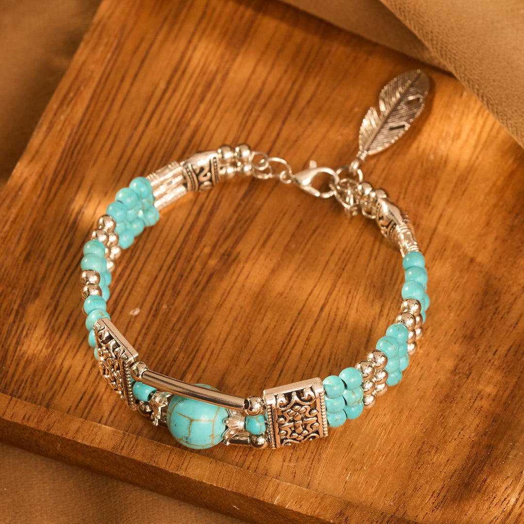 Bracciale Boho Cowgirl a triplo strato con perline turchesi - image 10