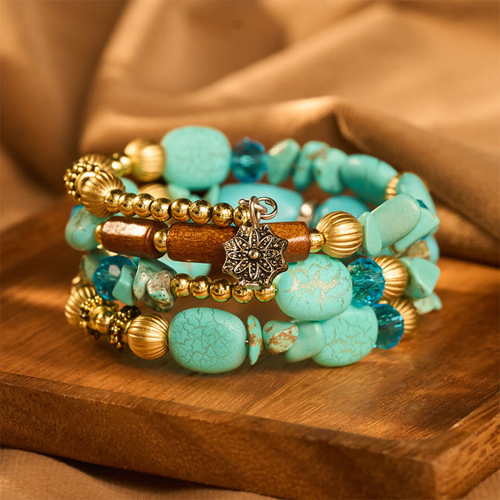 Bracciale vintage bohémien multistrato con perline di turchese, agata e cristallo. - image 0