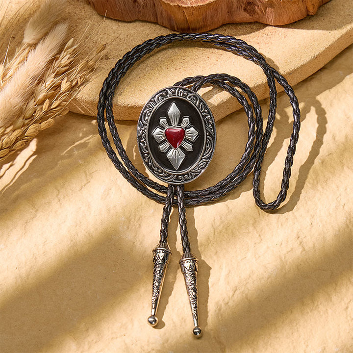 Cravatta bolo gotica western con cuore rosso e smalto nero - image 7