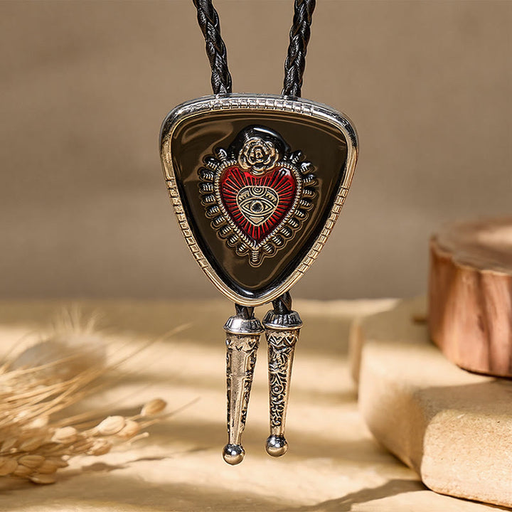 Bolo gotico western in smalto nero con Sacro Cuore - image 2