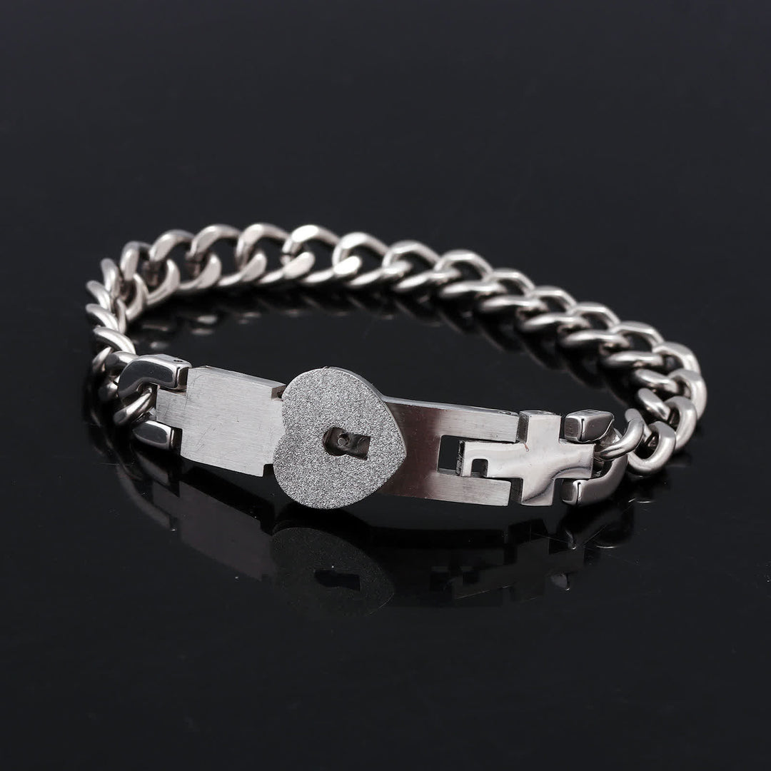 Set di 2 braccialetti coordinati per coppie con lucchetto a forma di cuore e chiave intrecciati - image 6
