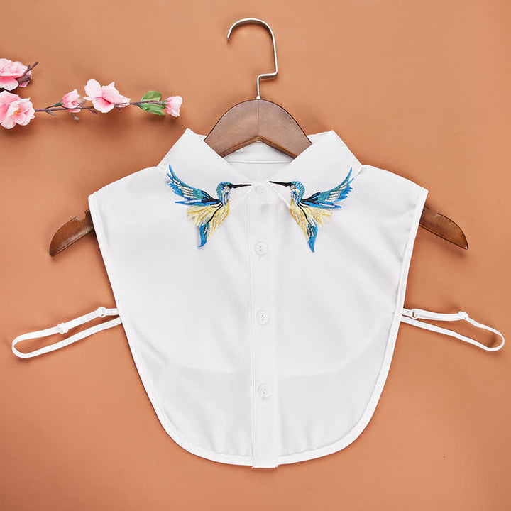 Finto colletto da donna con grazioso colibrì colorato ricamato - Bianco - Taglia unica - image 1