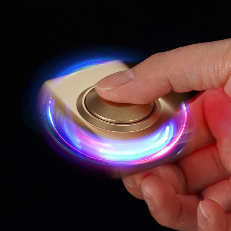 Accendino a butano antistress con asso reale girevole e luce LED - image 5