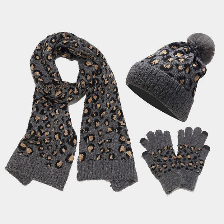 Set di 3 cappelli, sciarpe e guanti con stampa leopardata da donna
