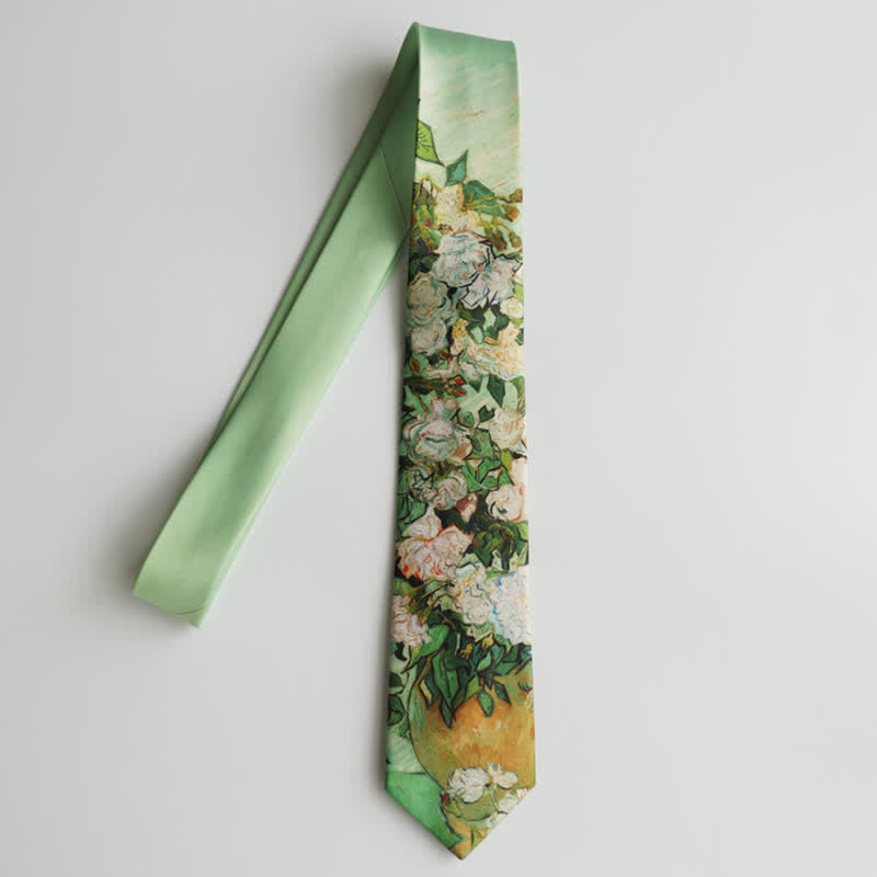 Cravatta floreale da uomo con rose bianche e verde chiaro