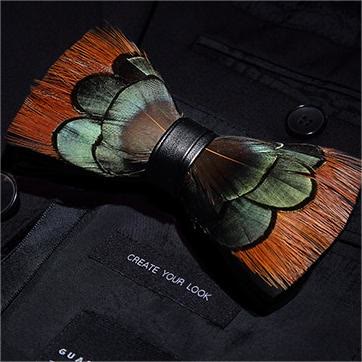 Papillon con piume verde chiaro e marrone per bambini