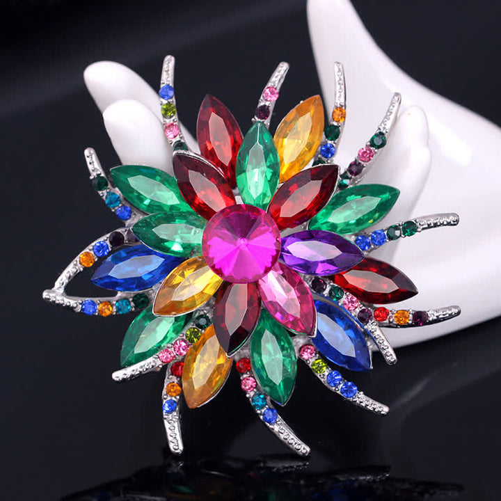 Spilla classica da donna con fiore in cristallo