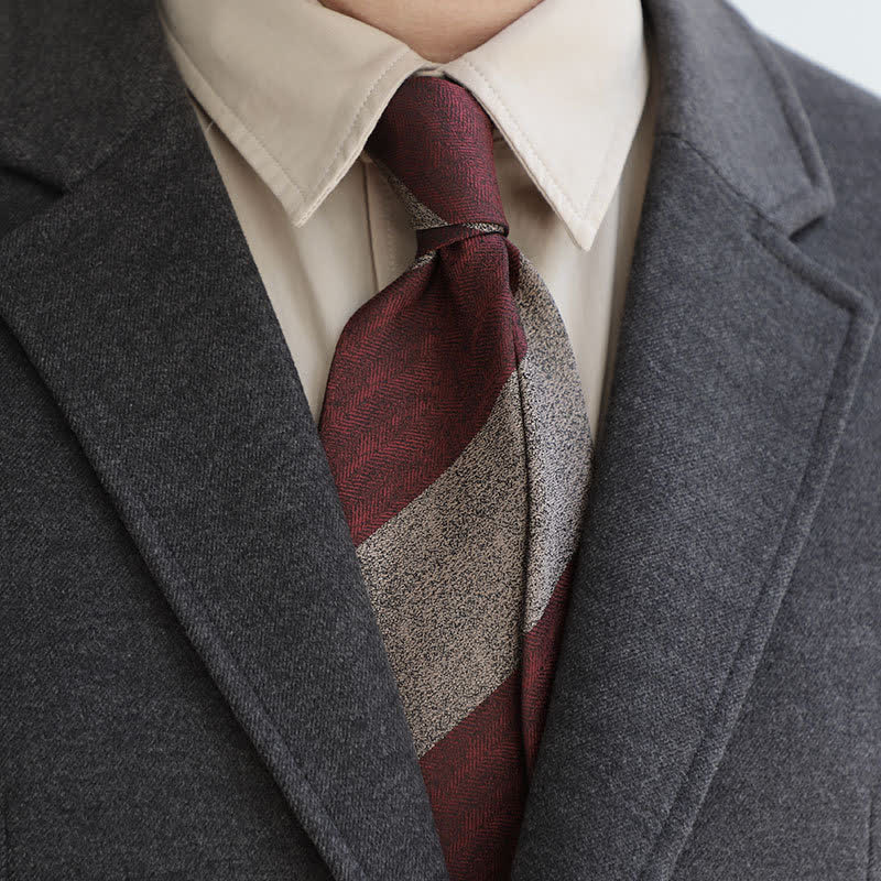 Cravatta a righe color block da uomo - Borgogna e marrone chiaro - image 15