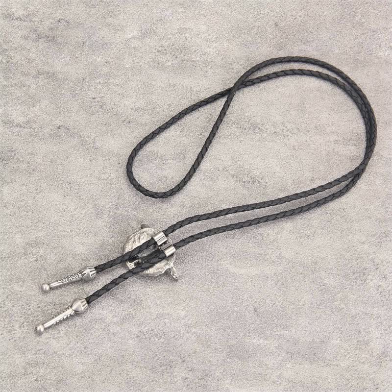 Cravatta Bolo con testa di toro del rodeo del selvaggio Western