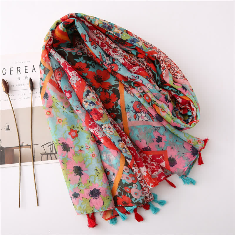 Sciarpa con nappe floreali e stampa bohémien da donna - image 12